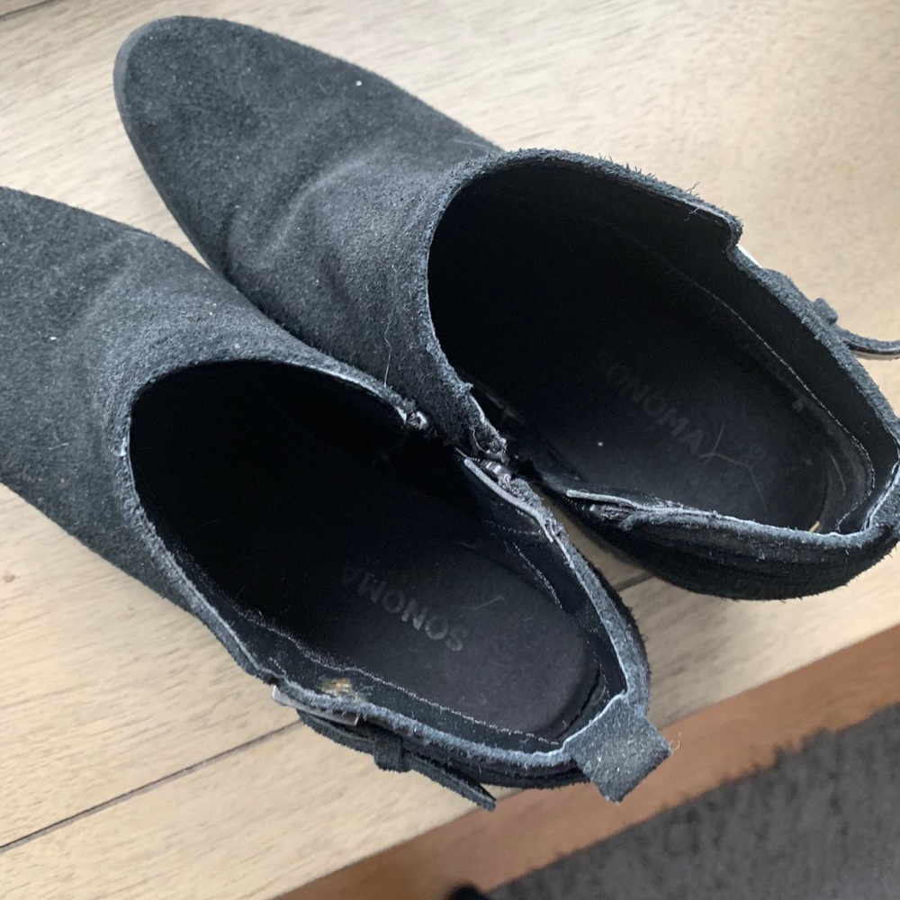 Booties - Picture 3 of 3